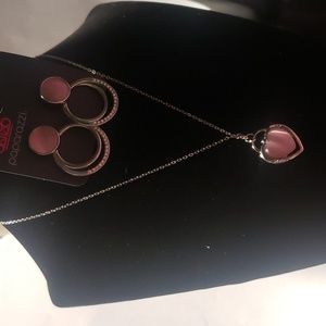 Paparazzi #882 heart necklace with 2 matching earrings